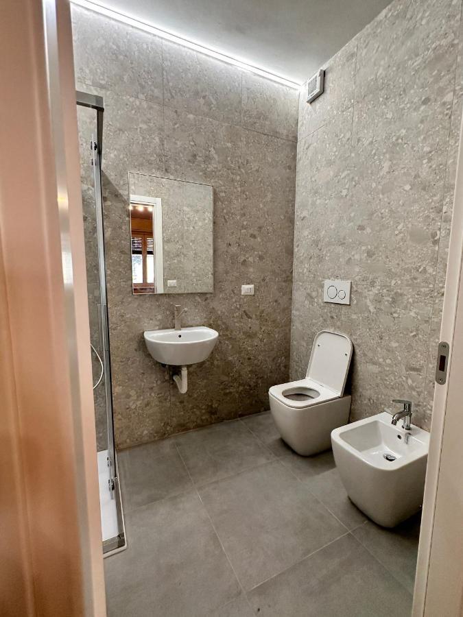 Giramondo Apartment Centrale Милан Экстерьер фото